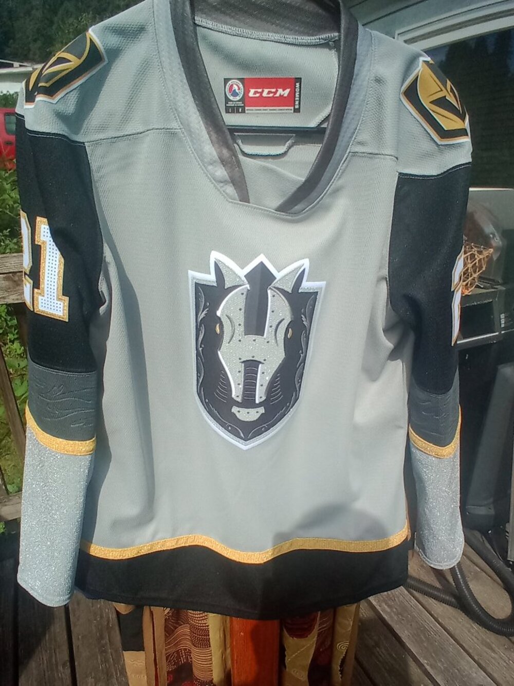 Womens Fun Henderson Silver Knights hockey jesey (L)